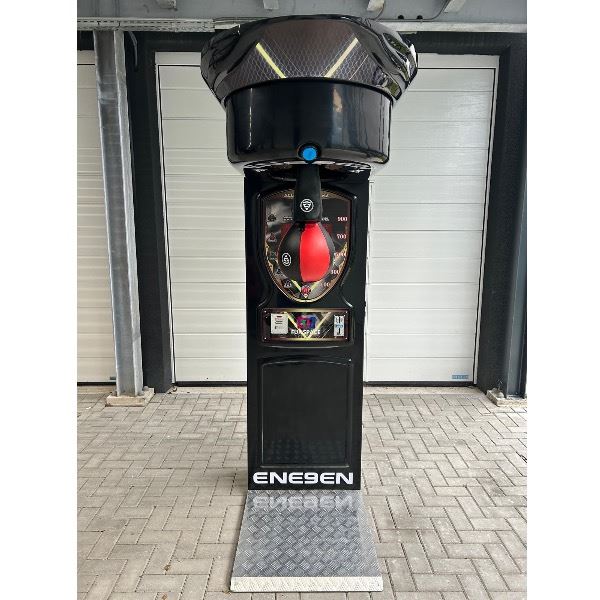 Boksmachine huren Enkhuizen – professionele boksautomaat zonder achtergrond | Happy Rent Vooraanzicht van de boksmachine zonder achtergrond – boksautomaat van Happy Rent in Enkhuizen voor krachtmetingen op evenementen