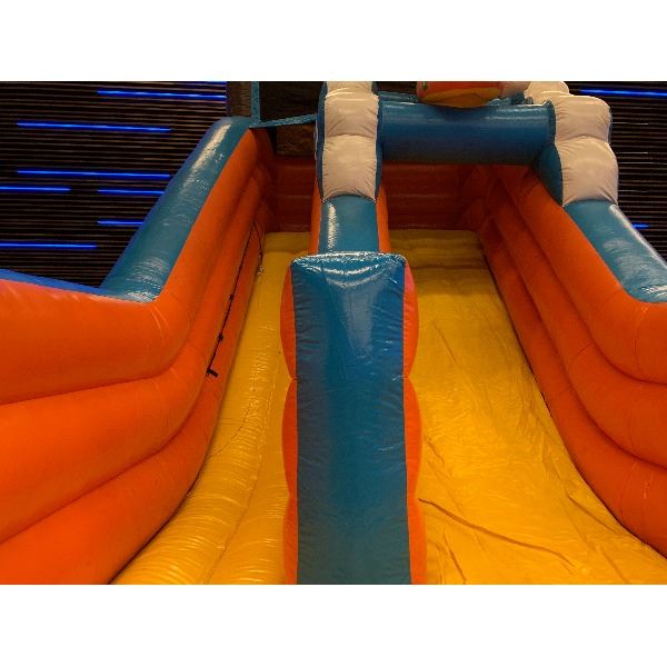 Surf thema opblaasbare glijbaan kopen – FunSlide Beach Surf Slide opblaasbare glijbaan met beach thema – direct te koop