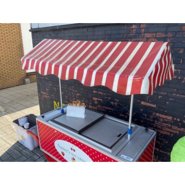 Ijskraam huren in Enkhuizen – Verfrissend en feestelijk Ijskraam te huur in Enkhuizen voor feesten, evenementen en festivals in West-Friesland