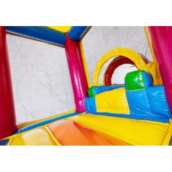Springkussen Slide Unicorn huren bij Happy Rent Kleurrijk springkussen met glijbaan in unicorn-thema – ideaal voor kinderfeestjes en evenementen in Enkhuizen en West-Friesland