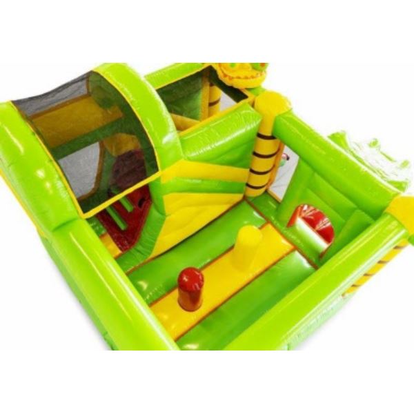 Multi Box Dino springkussen zijaanzicht : Zijkant van het kleurrijke Dino springkussen met open speelruimte en glijbaan