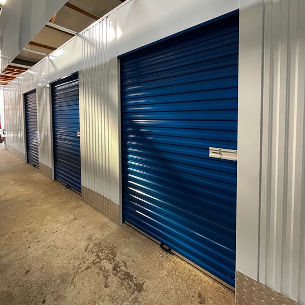 Opslagruimte van 18m³ huren in Sittard-Geleen, vergelijkbaar met een halve garage